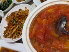 西红柿炖猪骨汤-泉上·发现DISCOVERY ·黔菜餐厅(银海元隆广场店)