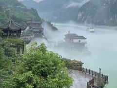-全季酒店(重庆李子坝牛角沱地铁站店)