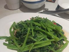 -肥仔文澳门猪骨煲(南京西路店)