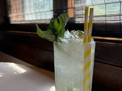 -龙门阵茶屋川菜馆(武康路店)