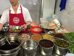 -老五鸡丝豆花面粉(瑞金北路68号院店)