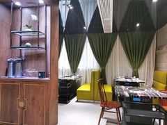 -秦宝雪花牛肉养生火锅(大兴九臻店)