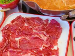 -毛辣果·贵州红酸汤牛肉火锅(西单店)