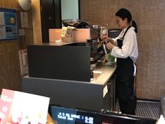 -星巴克(西藏路店)