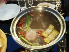 -螃牛记创意火锅
