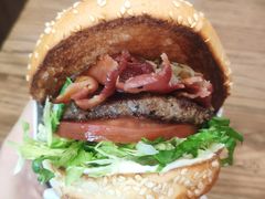 -The Habit Burger Grill 哈比特汉堡(世博店)