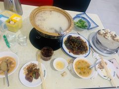 -何记羊汤馆(丽水佳源店)