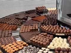 -Laderach 莱德拉(上海环贸iapm店)