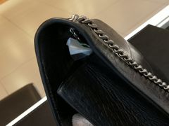 -爱革·洗衣改衣·洗鞋修鞋·洗包修包·奢侈品护理(宝地广场店)