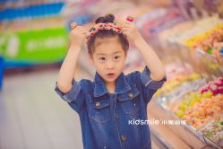 -小鬼当佳儿童摄影(河北保定店)