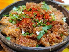 粉蒸肥肠-曾三娘翘脚牛肉