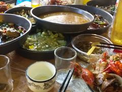 -去吃小龙虾·江湖菜·烧烤(南滨路店)