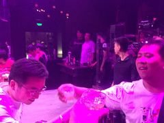 -HiIbiza酒吧