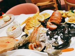 -水桶王国主题餐厅·聚会·生日派对·亲子活动·家庭套餐(亚龙湾希尔顿店)