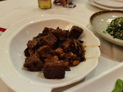 -梅龙镇酒家(南京西路总店)