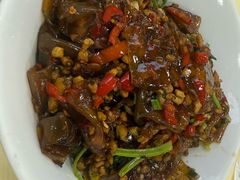 -笨罗卜浏阳菜馆(太平街店)