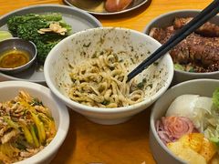 -SHAN山(前滩太古里店)