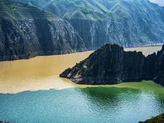 -黄河三峡风景名胜区