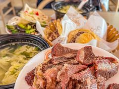 -闫家驴肉老店(华电一校店)