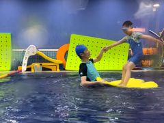 -龙格亲子游泳·水育早教运动中心(绿宝中心)