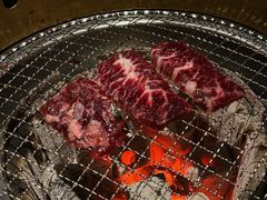 -山川小町·极番烧肉(新地假日广场店)