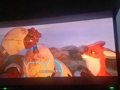 -CGV星星影城(颐堤港ScreenX店)