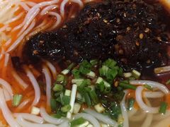 -王万妈卤猪脚(青岩交通路)