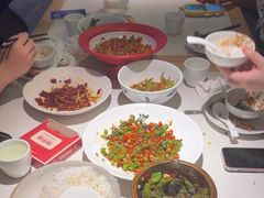 -湘鼎盛·大厨鲜炒湖南味(高新银泰店)