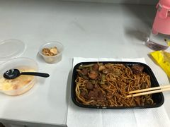 -内蒙焖面大盆骨餐馆(山大路店)