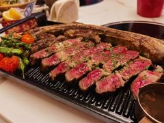 -斯普汇生蚝牛排馆(中骏世界城店)