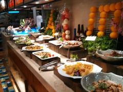 自助取餐区-亚马逊环球美食百汇(新城吾悦广场店)