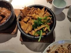 -华馨园北京烤鸭(丽水店)