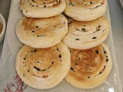 香煎葱油饼-东江渔村·古典园林·30年粤菜老字号(太和店)