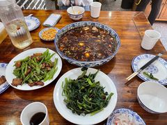 -廖玖玖璧山兔来凤鱼江湖菜(王家塘街店)