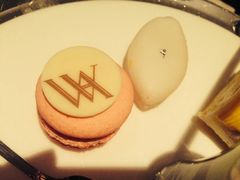 iphone_upload_pic-LONG BAR 廊吧(外滩华尔道夫酒店)