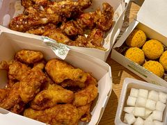 -BHC炸鸡(明洞总店)