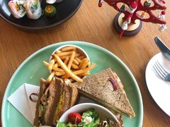 -瑰丽酒店·海吧·天际下午茶·现场DJ·天台酒吧
