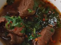 -万盛园炖肉馆(云峰店)