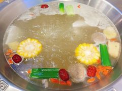 牛骨高汤-皇牛鲜生·牛爱牛鲜牛肉自选火锅(晋吉北路店)