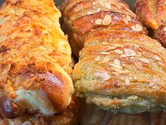 -红跑车蛋糕世界(清江路店)