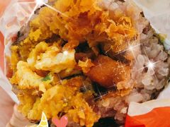 海苔咸蛋黄爆有料饭团-永和大王(龙德广场店)