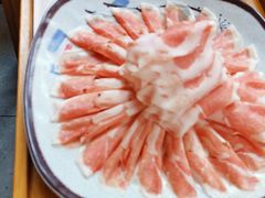 -毛辣果·贵州红酸汤牛肉火锅(西单店)