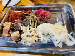 -金鼎雪山牦牛杂火锅(理县总店)