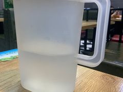-愉肴麻辣香锅(中山路店)