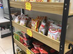 -全家便利店(杭州龙翔桥地铁站店)