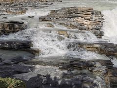 -阿萨巴斯卡瀑布观景点