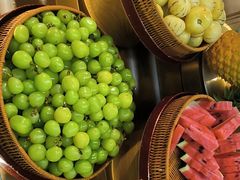 -四囍码头海鲜烧烤自助火锅(外滩南京东路悦荟广场店)