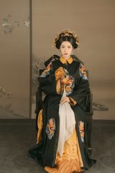 点击看大图 -盘子女人坊古装写真摄影(南京总店)