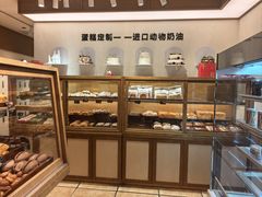 -小飞象面包公社(珠江路金鹰店)