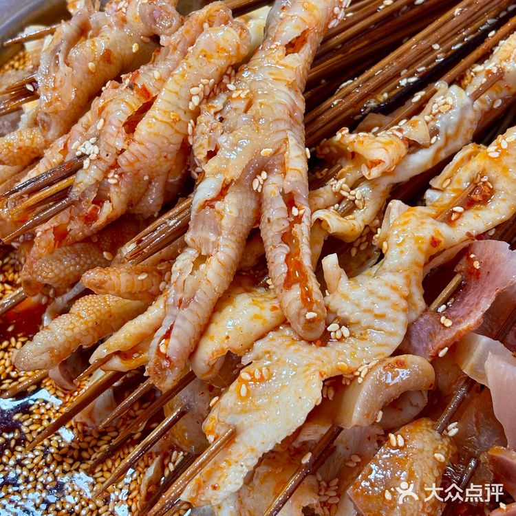 发现市井美食的秘密 家属院里的钵钵鸡